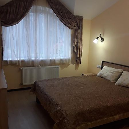 Gostynnyi Dvir Cottage Тернопіль Екстер'єр фото