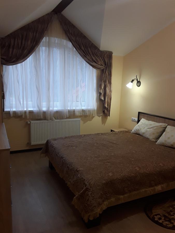 Gostynnyi Dvir Cottage Тернопіль Екстер'єр фото