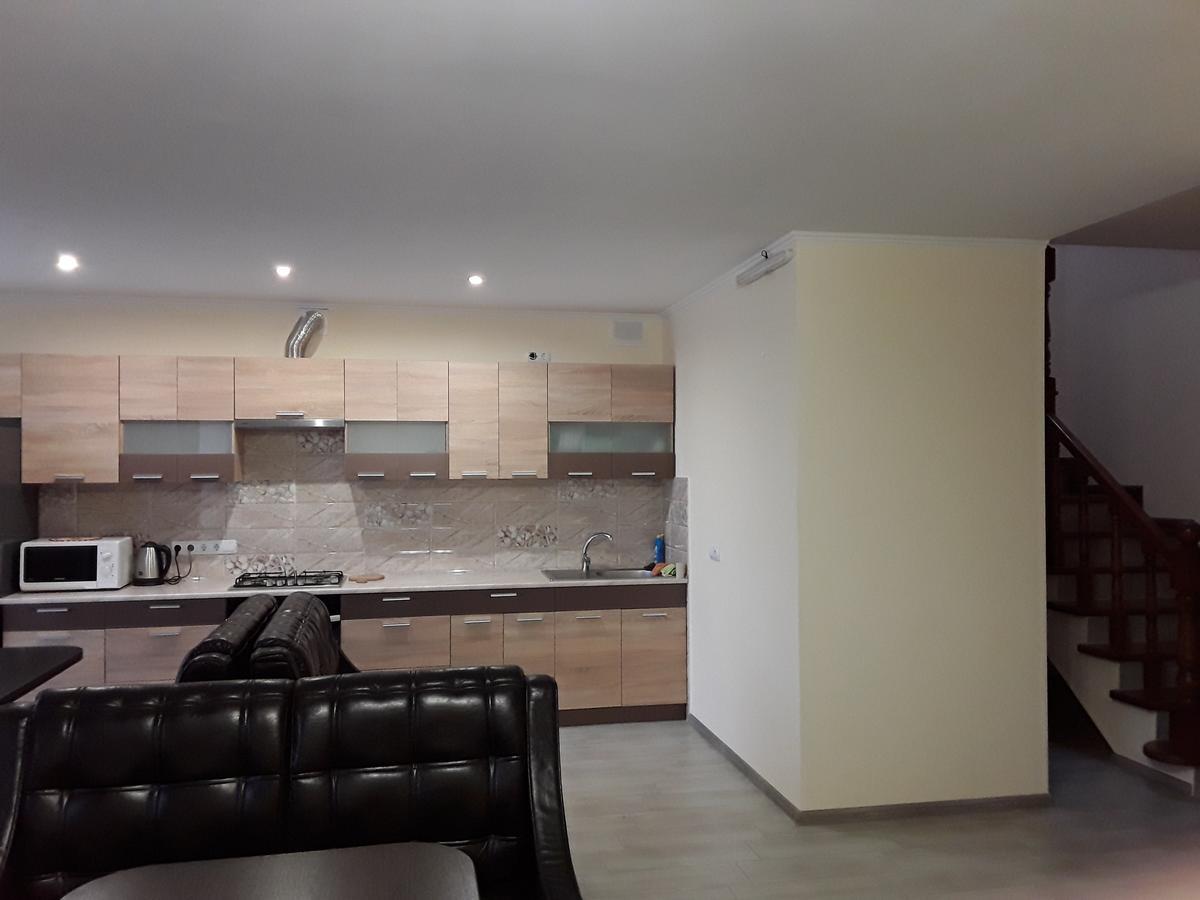 Gostynnyi Dvir Cottage Тернопіль Екстер'єр фото